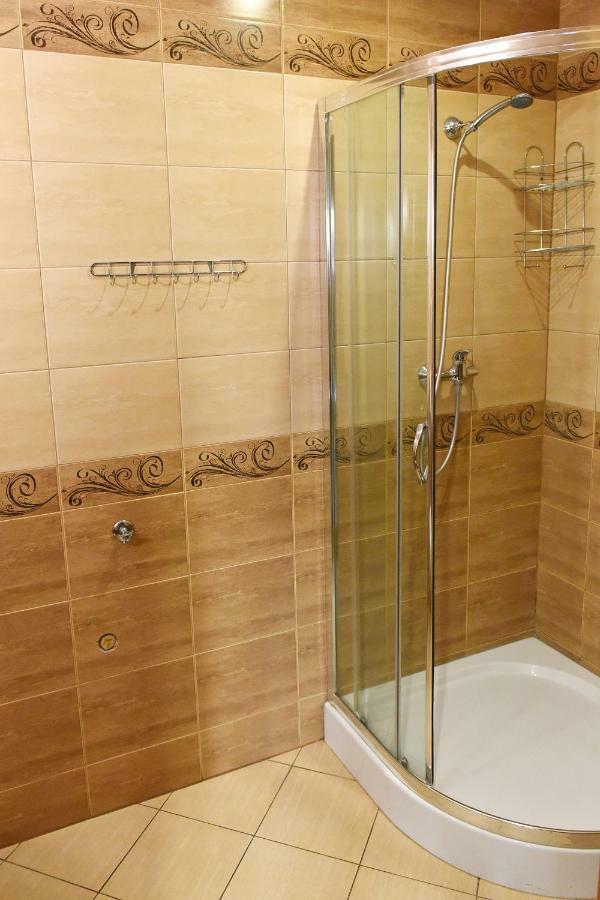 Apartament City, Clock Krosno Bagian luar foto